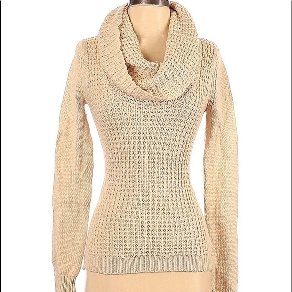 Angel Of the North Wool Mohair Waffle Knit Cowlneck - Picture 4 of 7